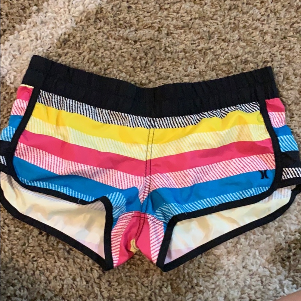 Hurley Women’s Board Shorts Size Small